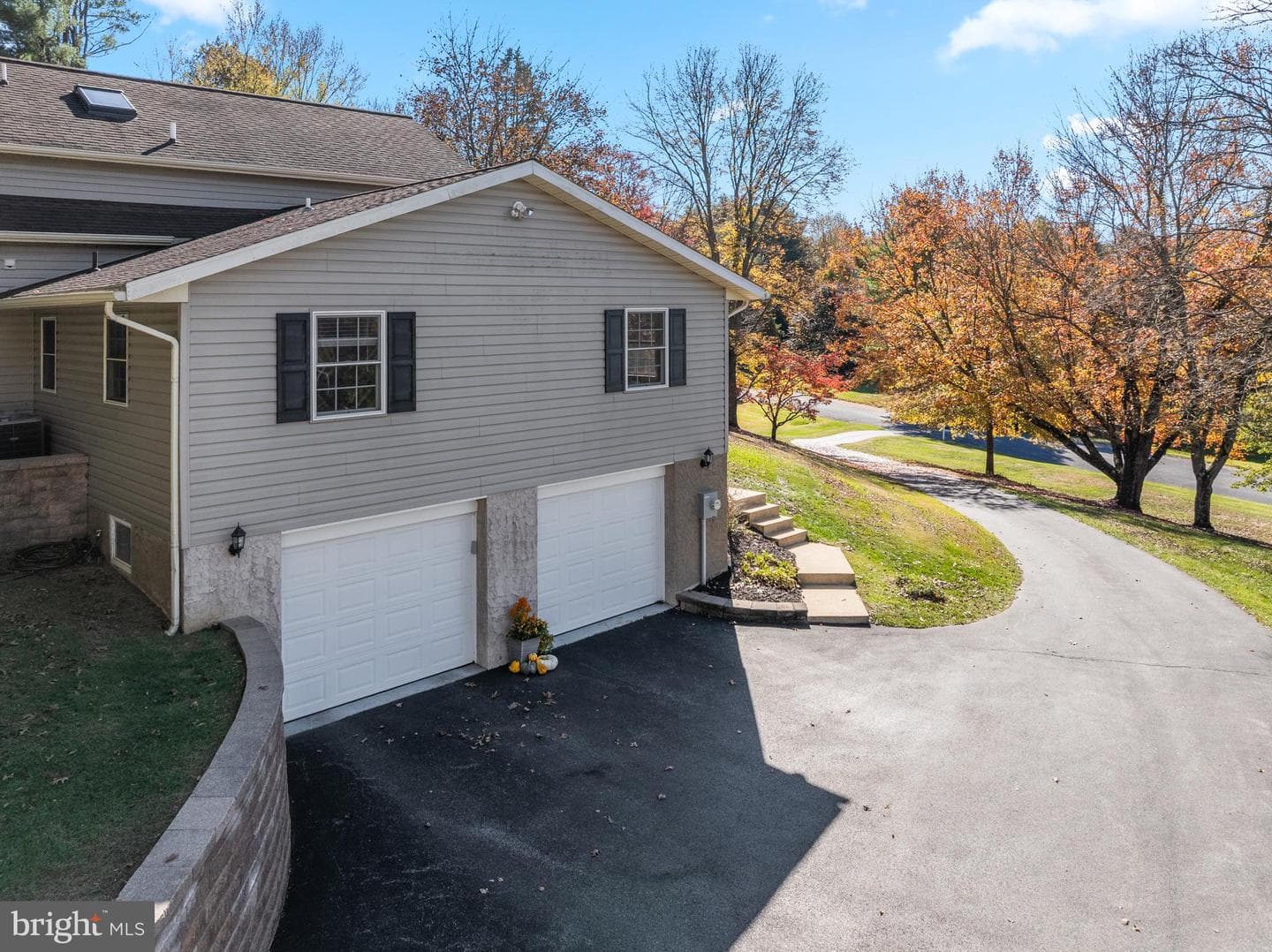 7 Richard Wilson Dr photo 41