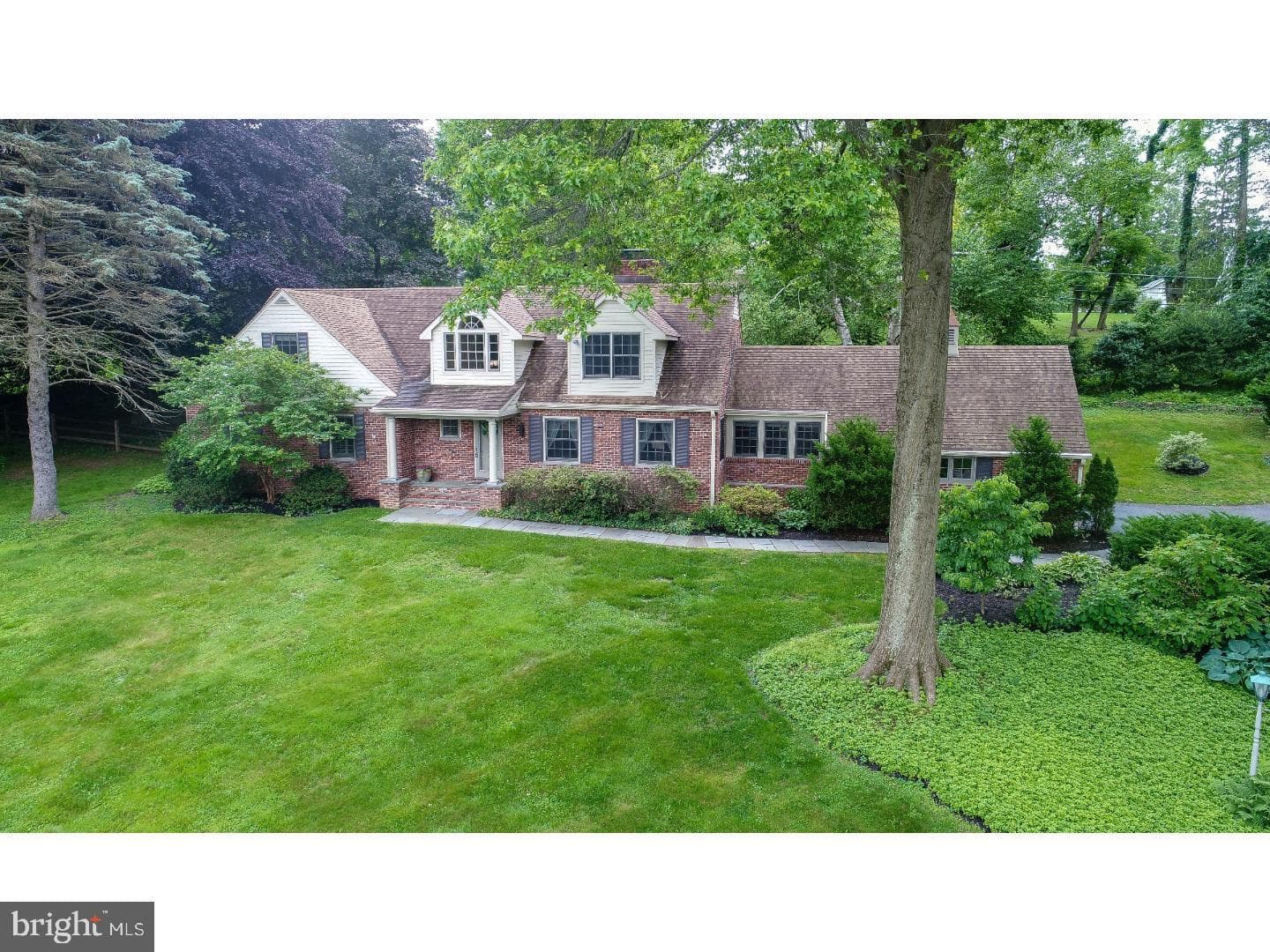 152 Hunters Lane