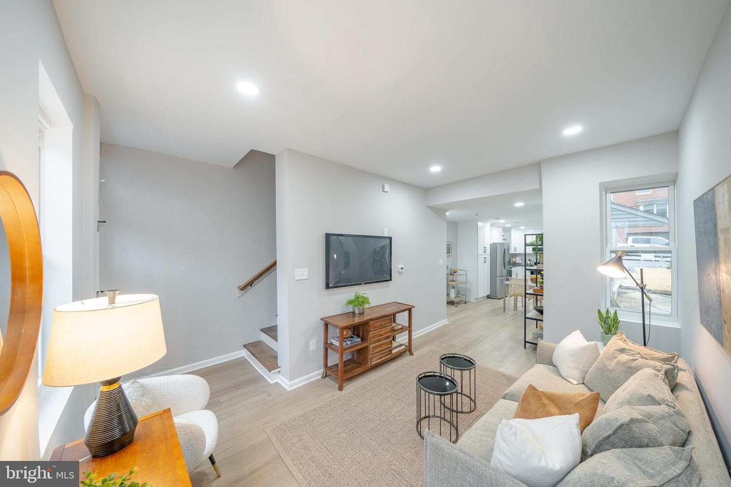327 N Darlington Street photo 15