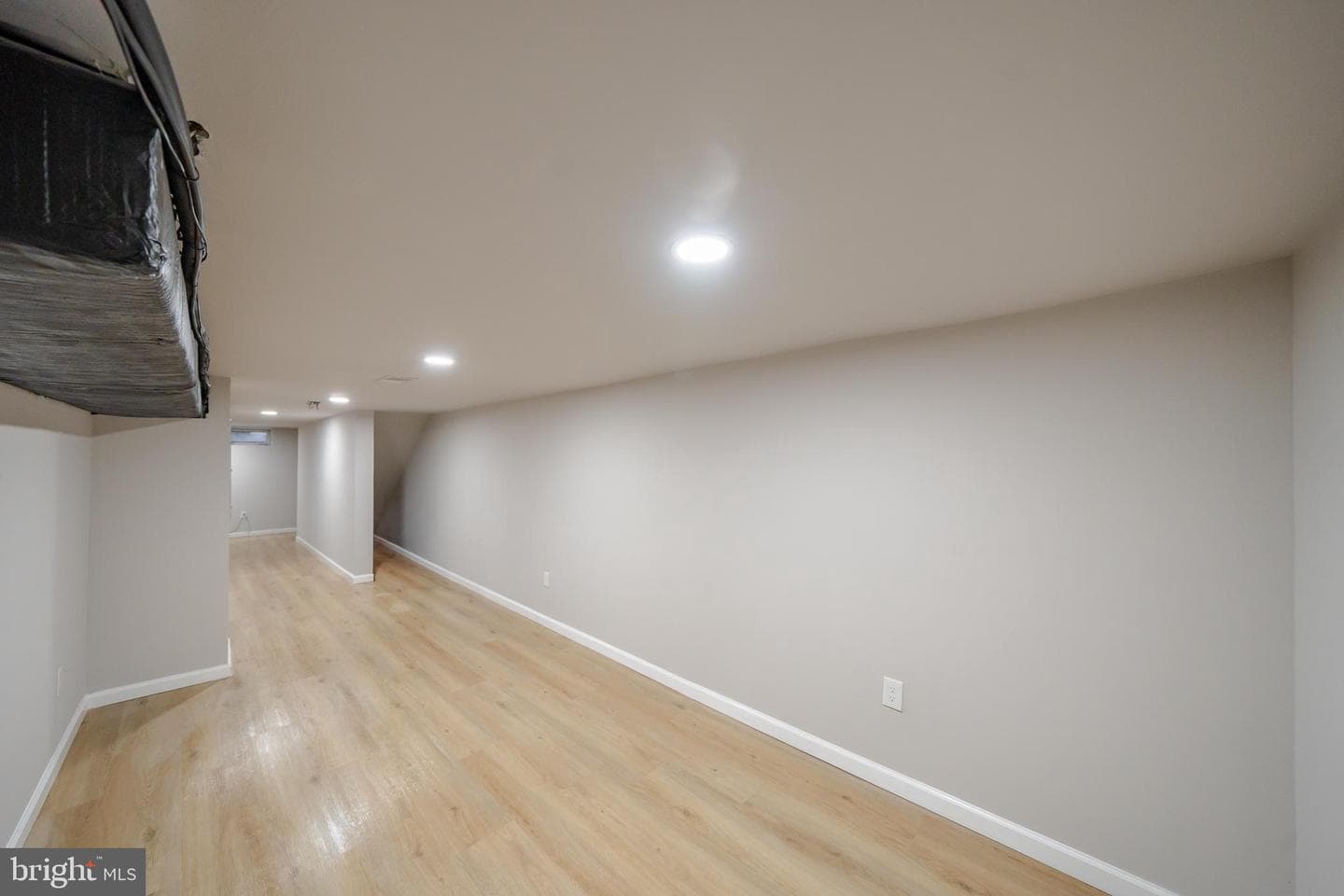 327 N Darlington Street photo 37