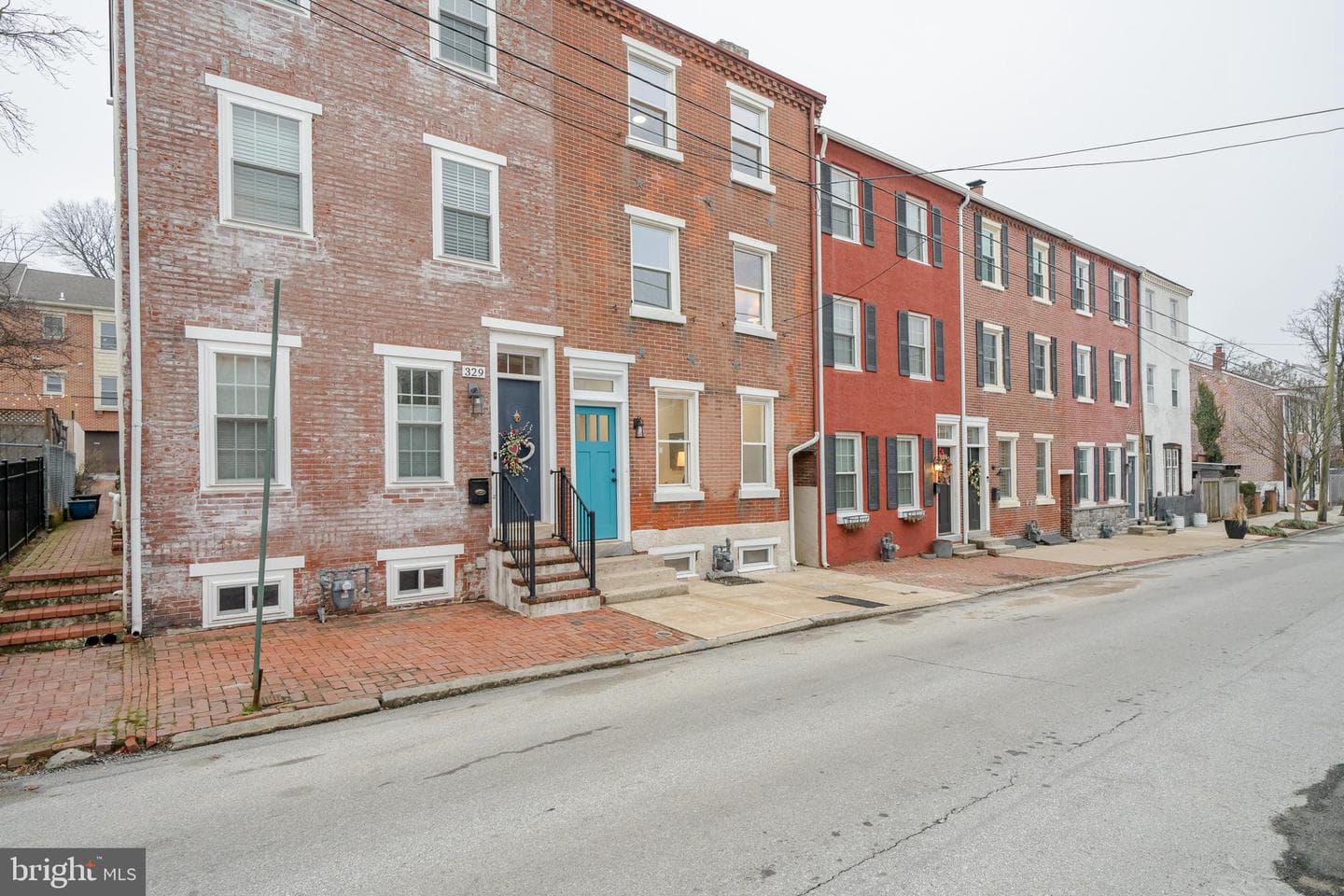 327 N Darlington Street photo 39