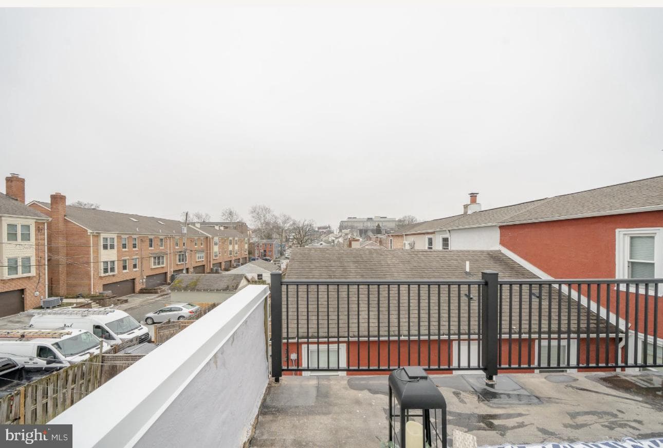 327 N Darlington Street photo 43