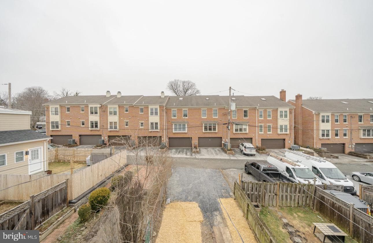 327 N Darlington Street photo 44