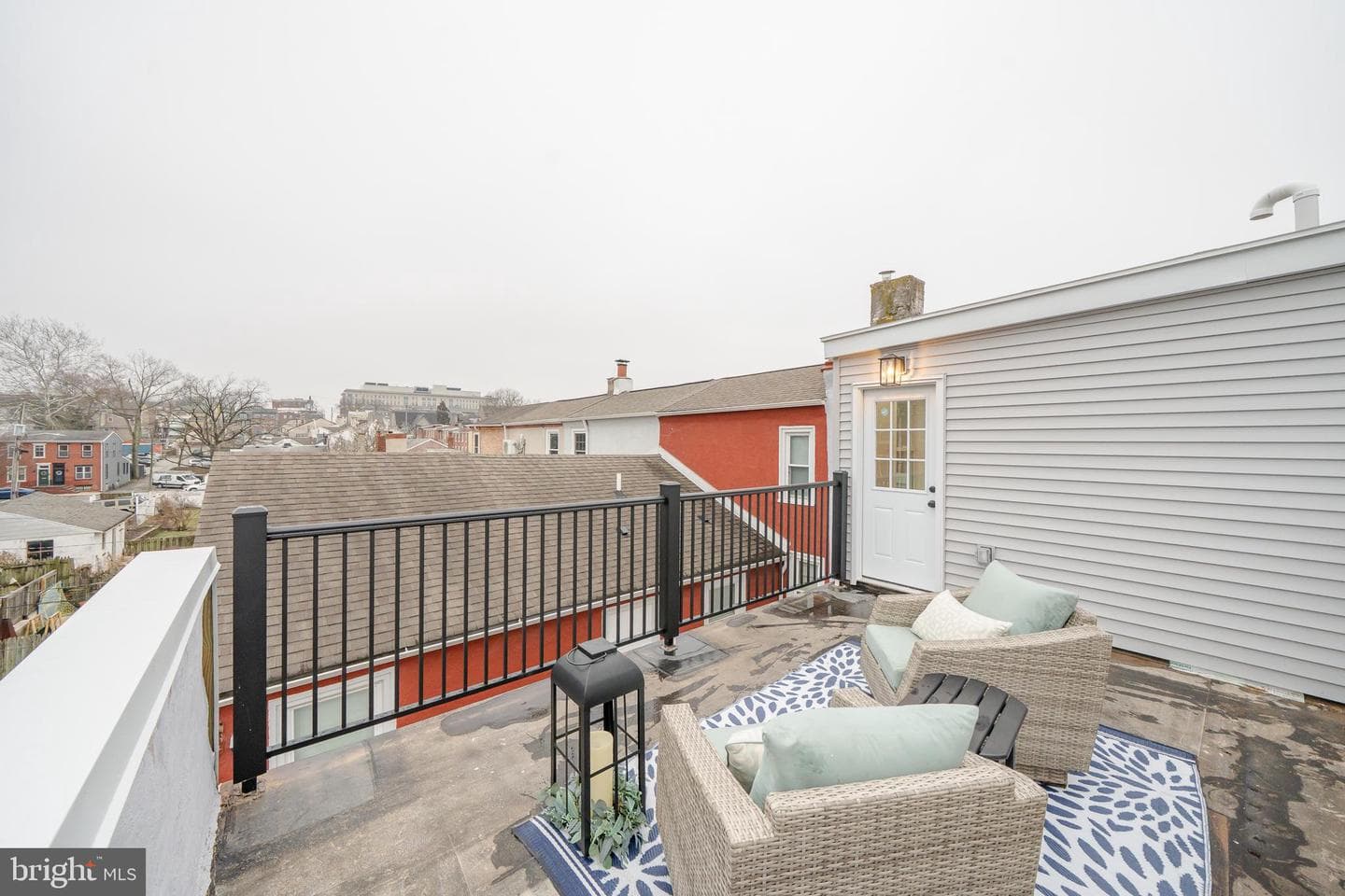 327 N Darlington Street photo 46