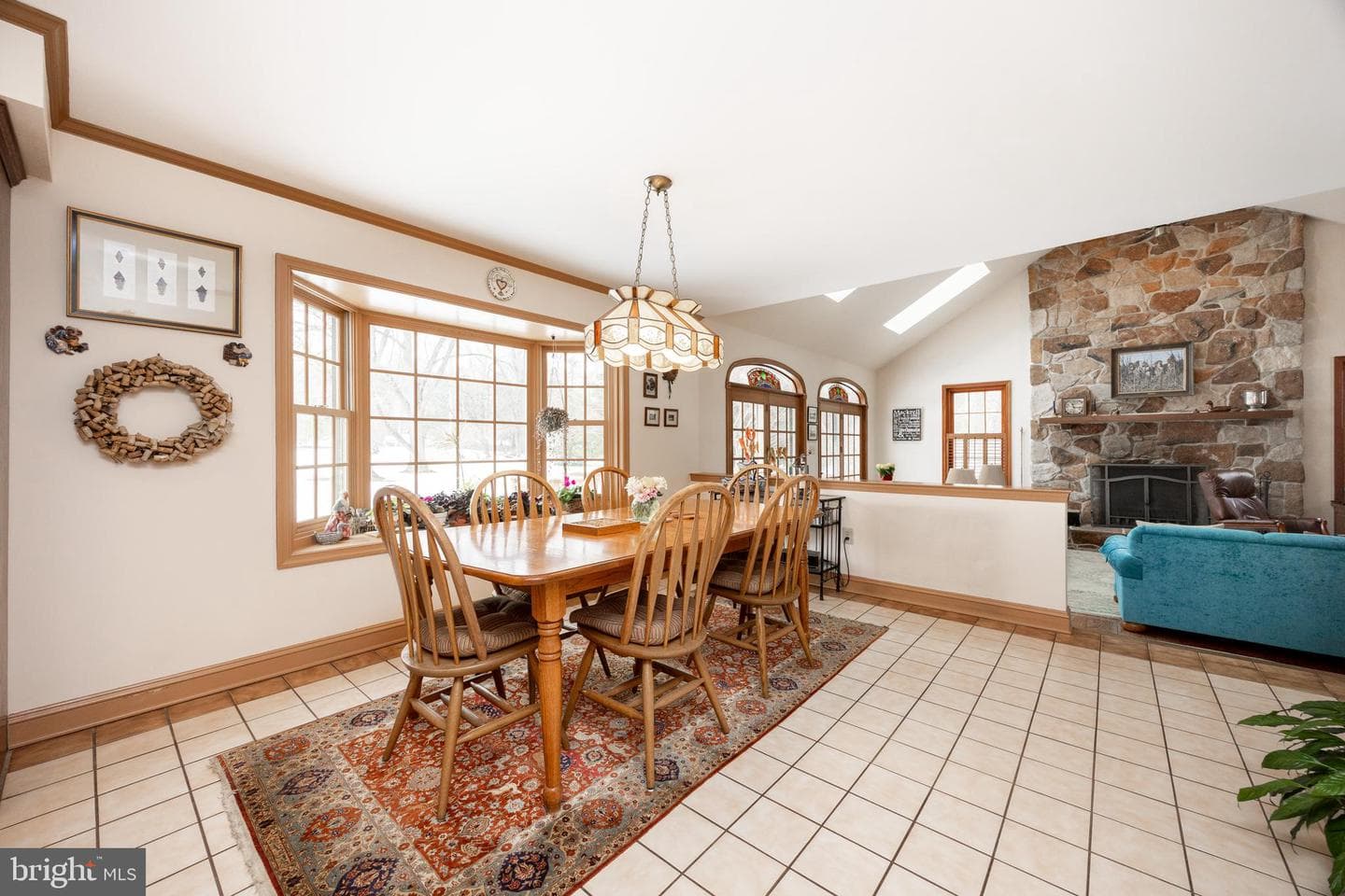 21 Lexington Manor photo 35