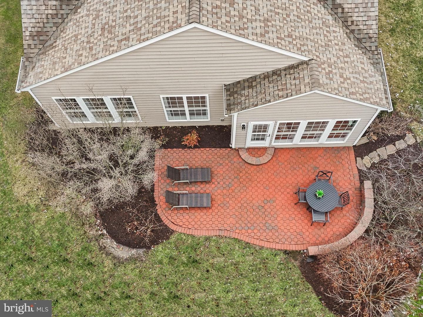 403 Lilac Drive photo 35