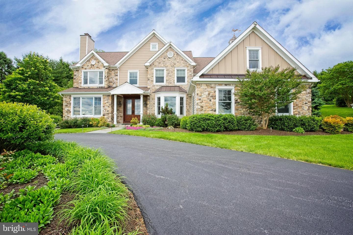 39 Wyndemere Lake Drive photo 2