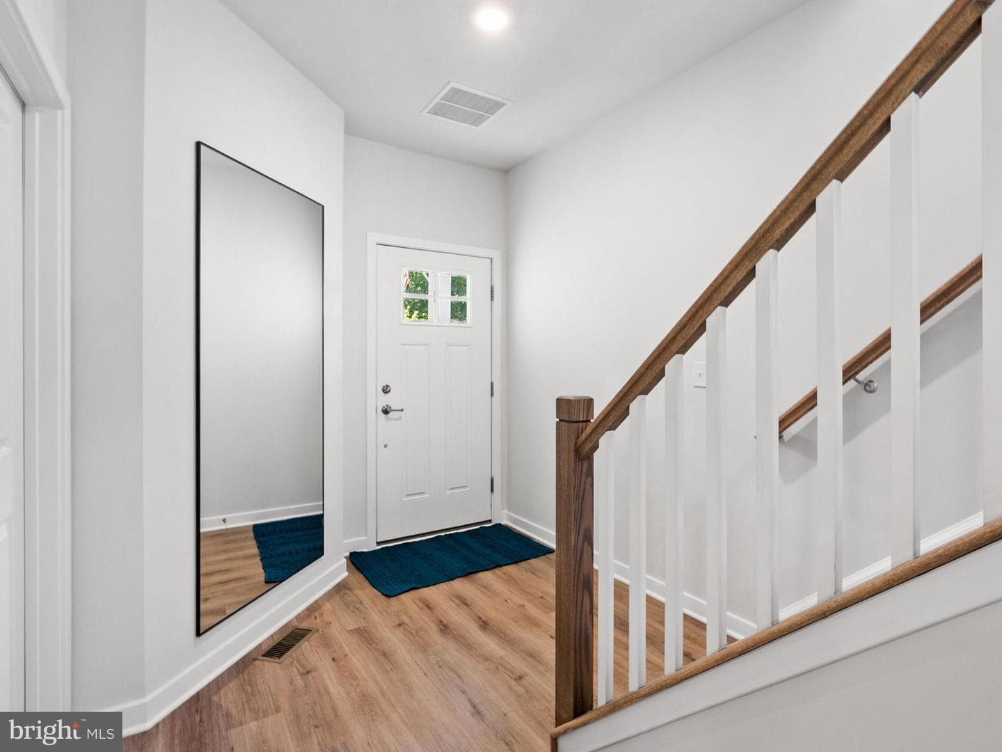 729 Hunsberger Road photo 3