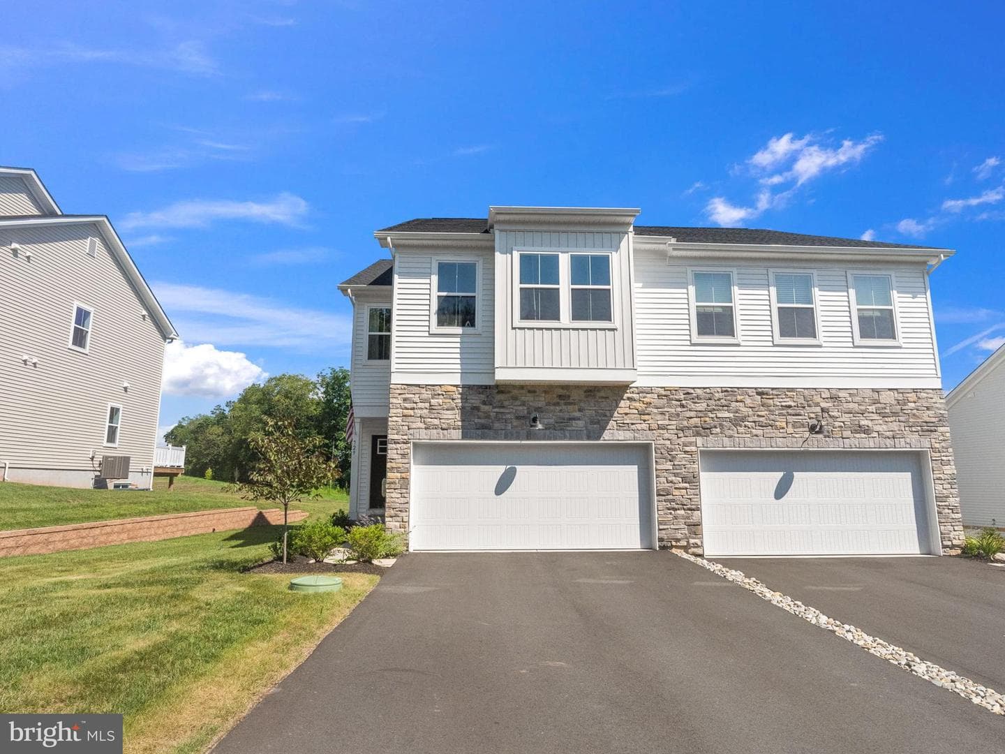 729 Hunsberger Road photo 38