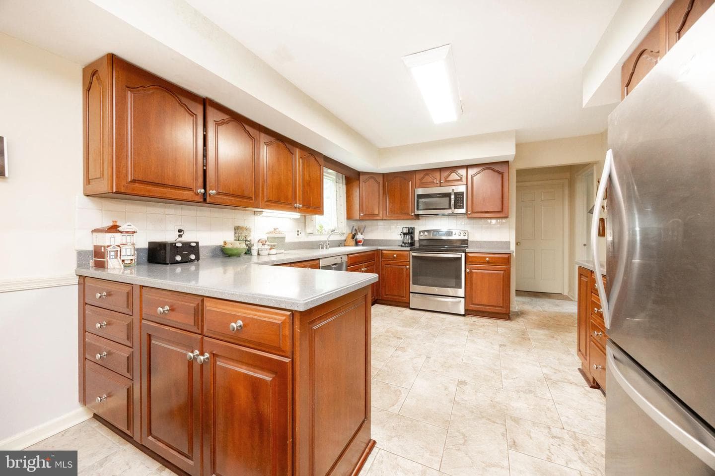 1308 S Tulip Drive photo 9