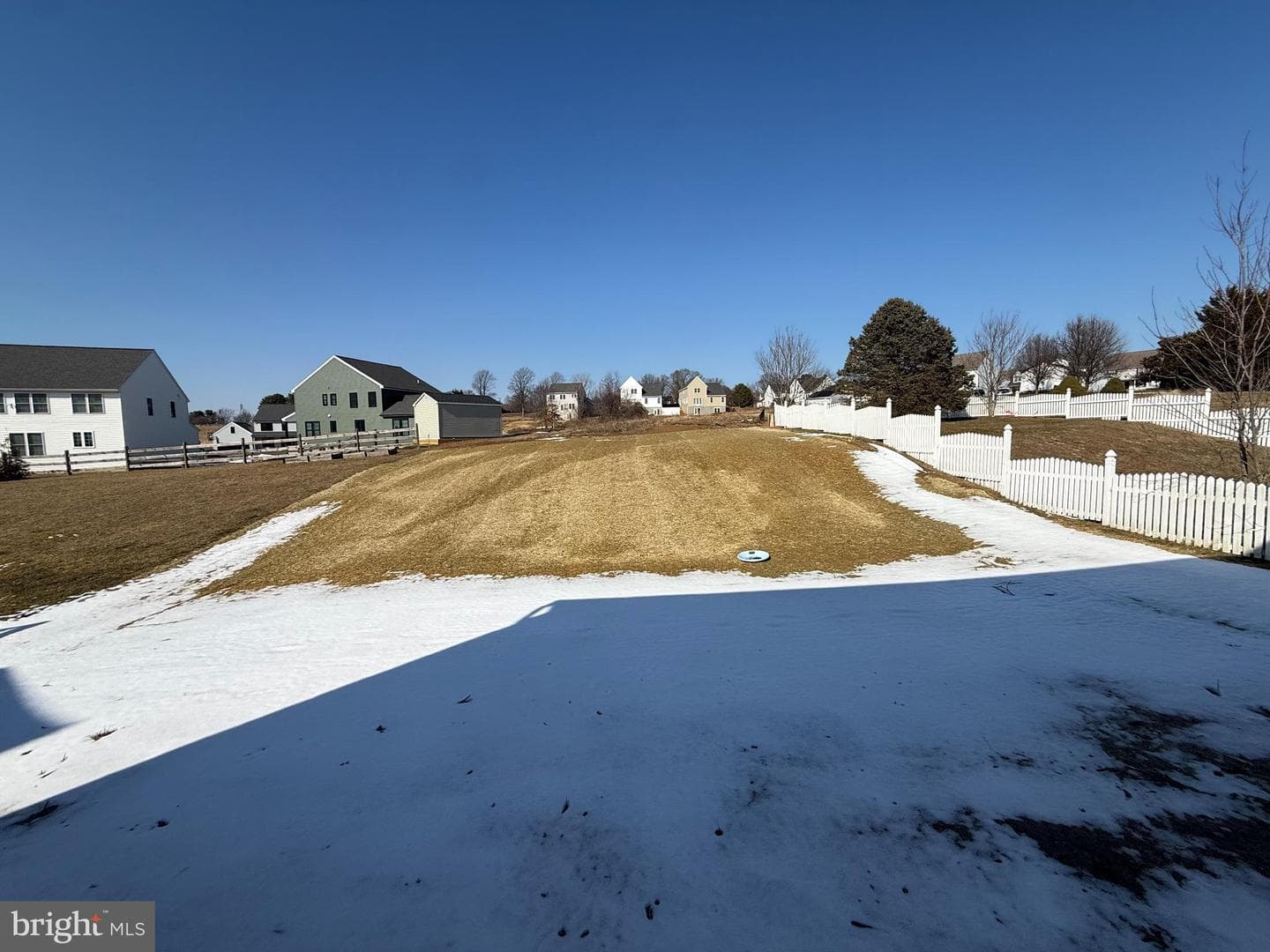 253 Beaumont Drive photo 15