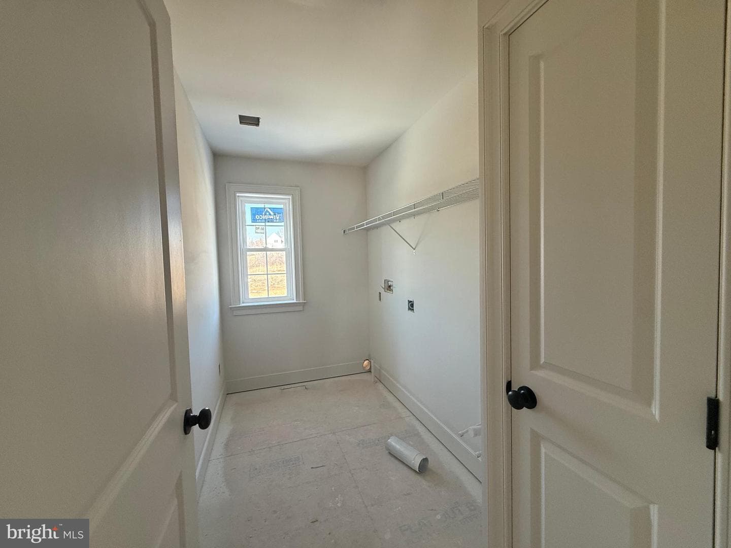 253 Beaumont Drive photo 18