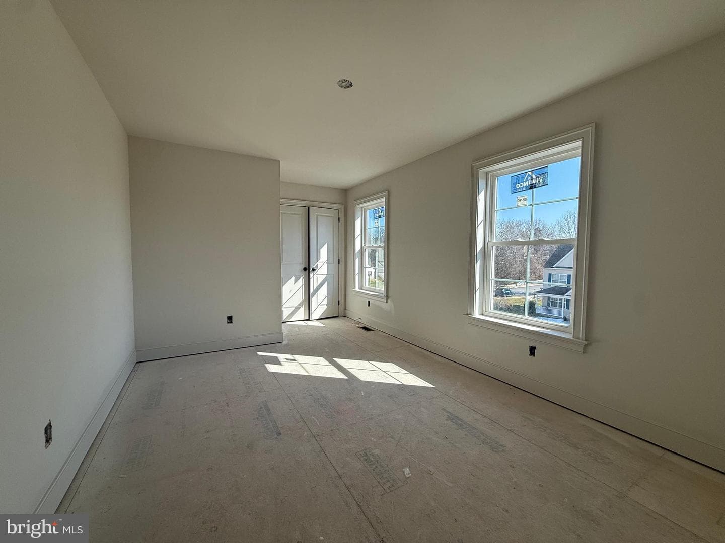 253 Beaumont Drive photo 31