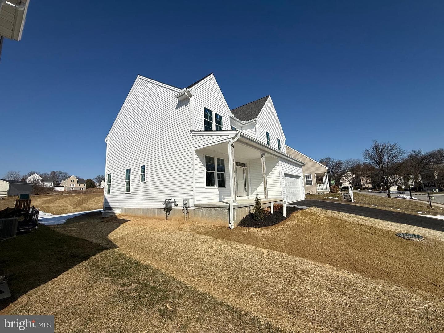 253 Beaumont Drive photo 37