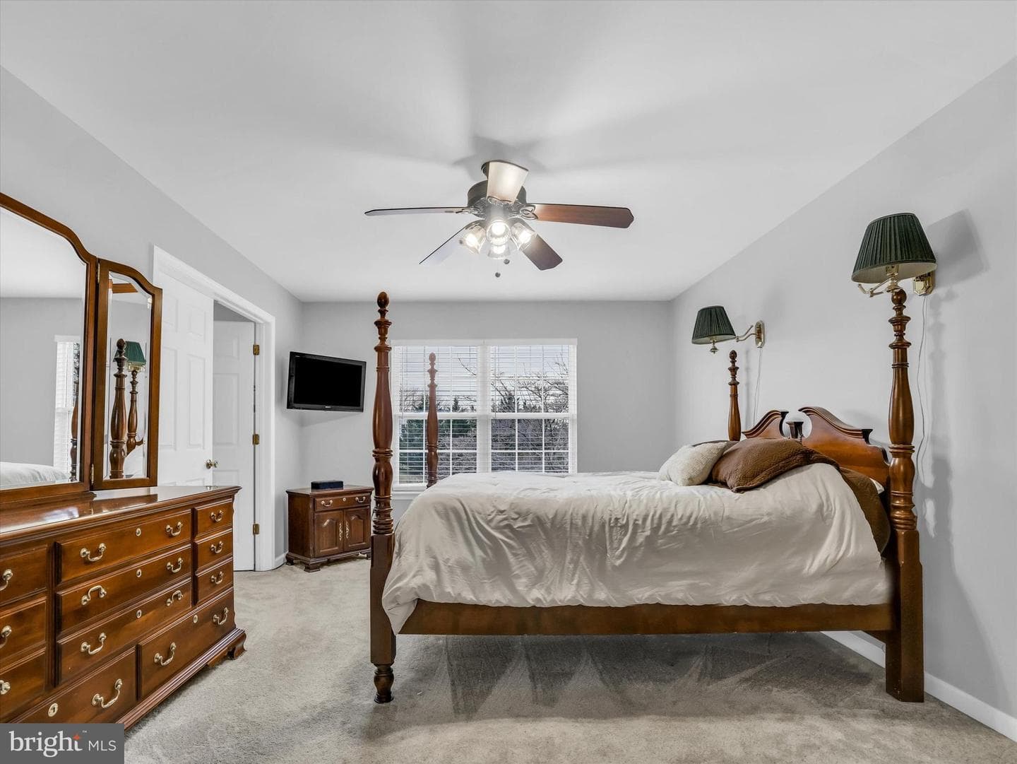 258 Thornridge Drive photo 19