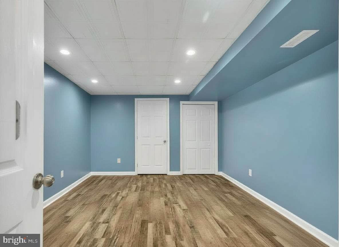 258 Thornridge Drive photo 36