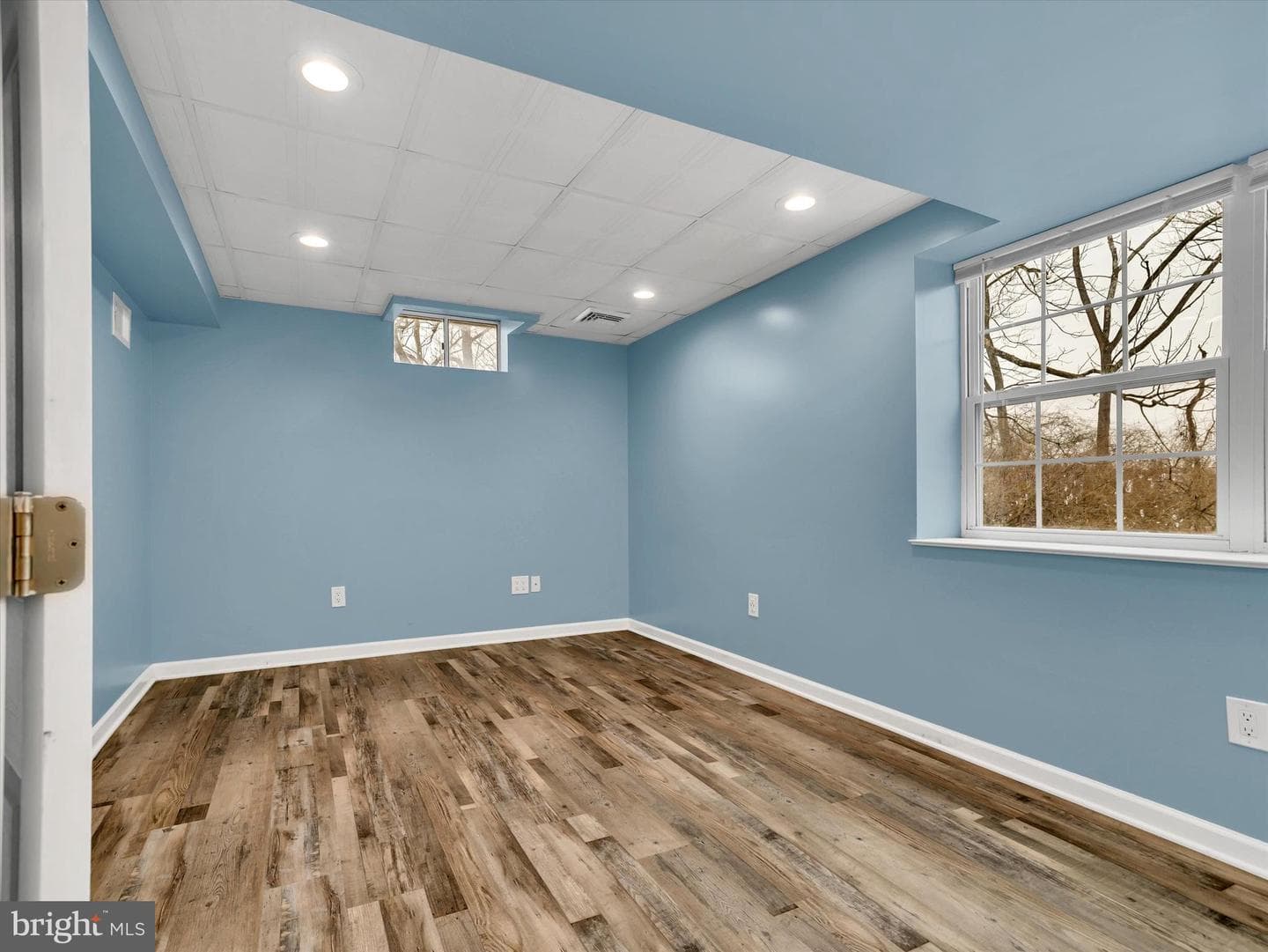 258 Thornridge Drive photo 39