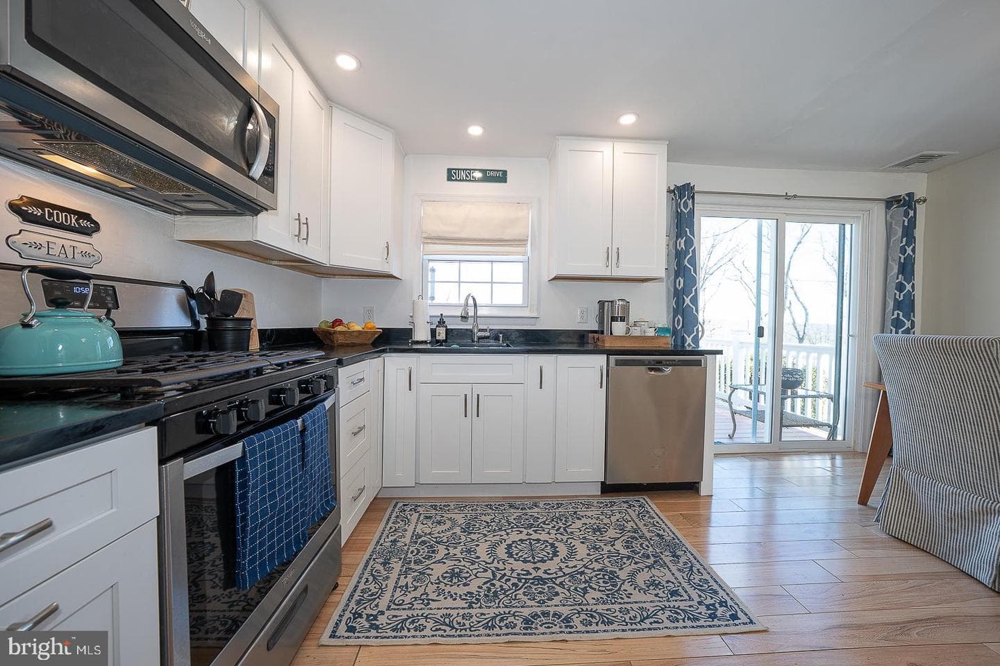 36 Sunset Drive photo 23