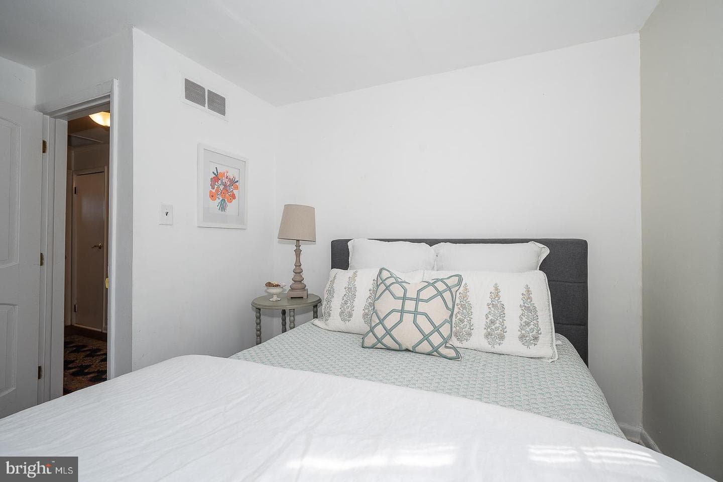 36 Sunset Drive photo 40