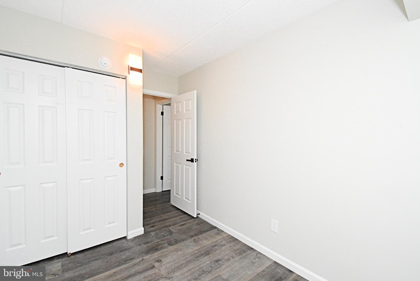 613 Washington Place #13 photo 10