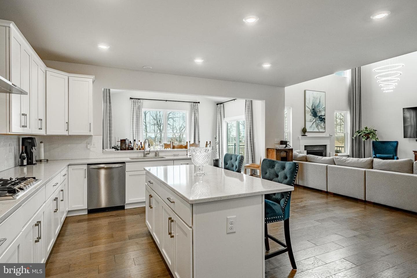132 Violet Way photo 14