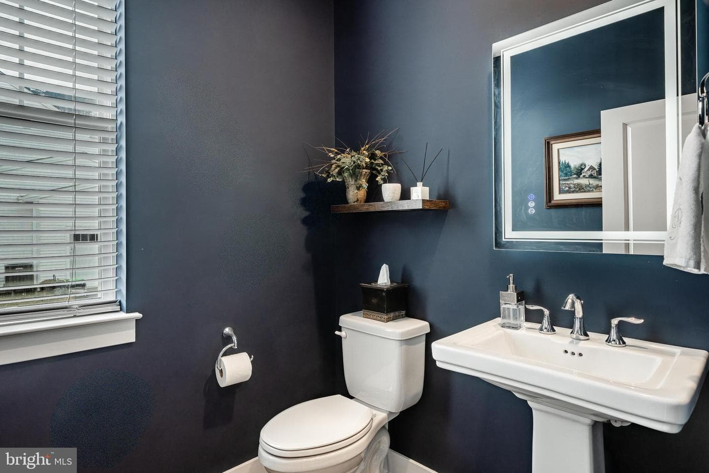 132 Violet Way photo 21