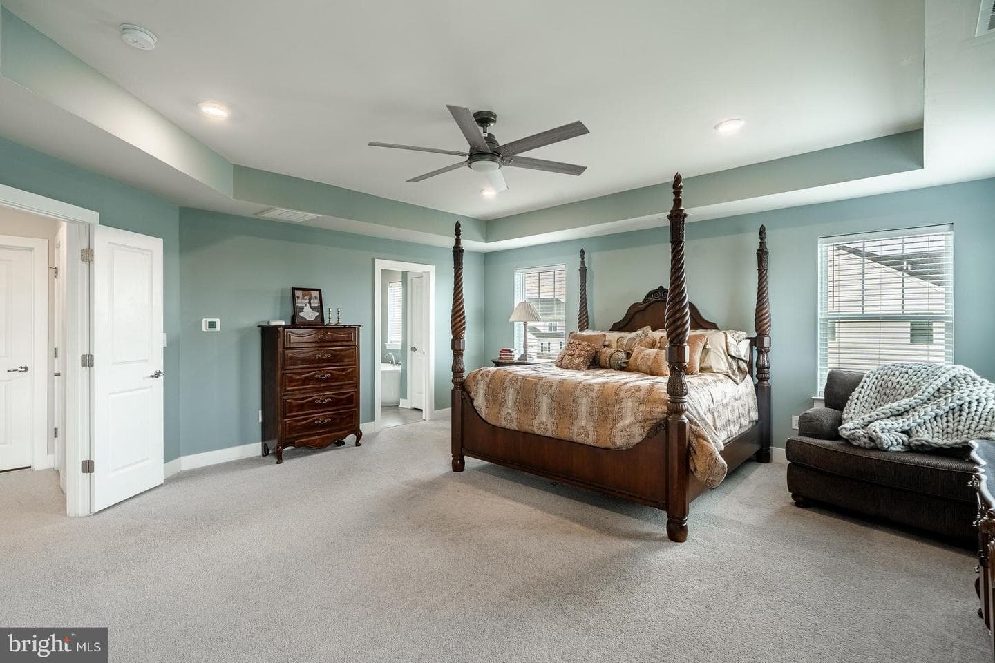 132 Violet Way photo 32