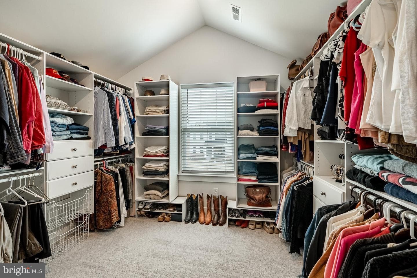 132 Violet Way photo 38
