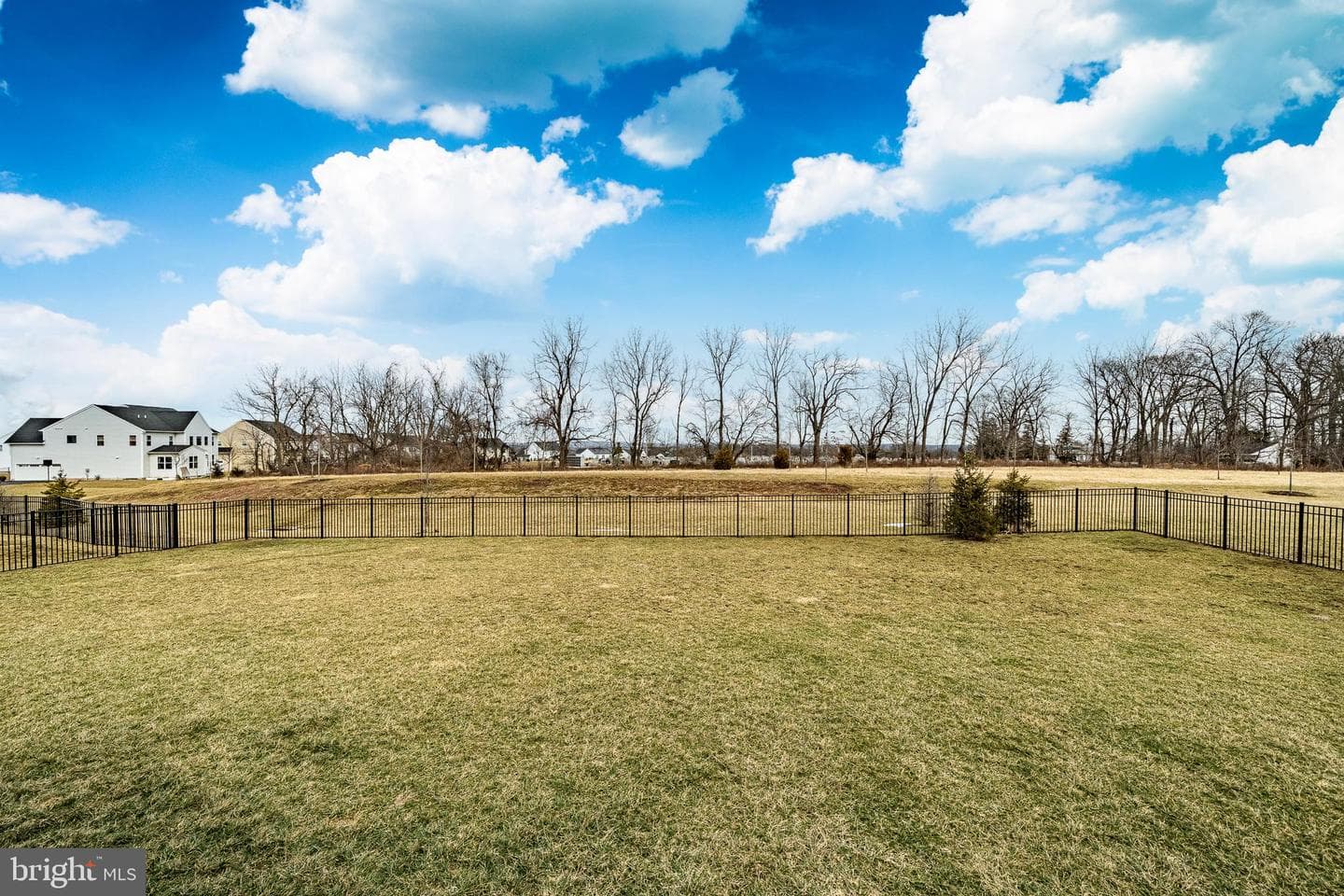 132 Violet Way photo 44