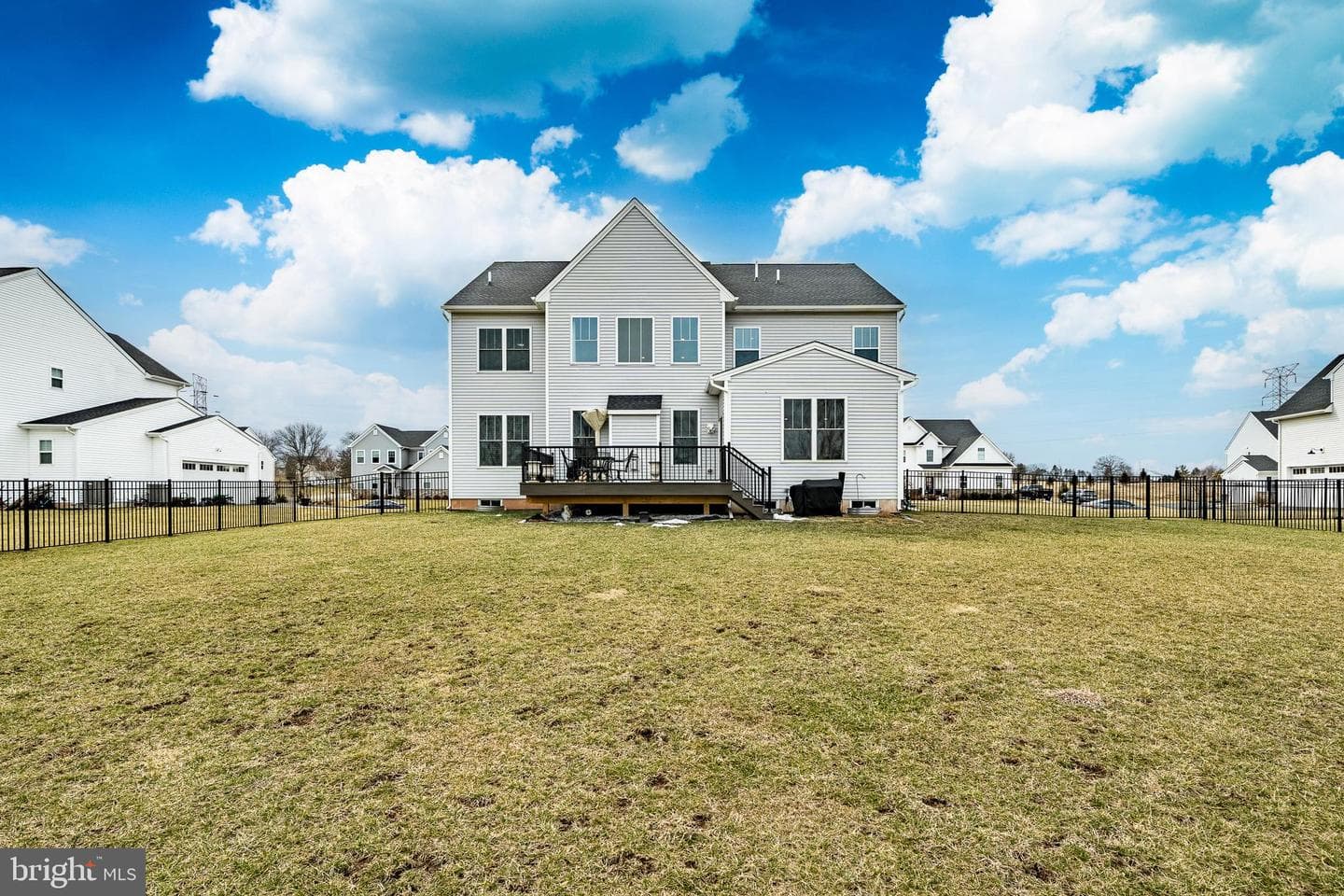 132 Violet Way photo 46