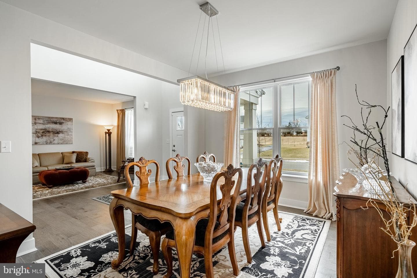 132 Violet Way photo 6