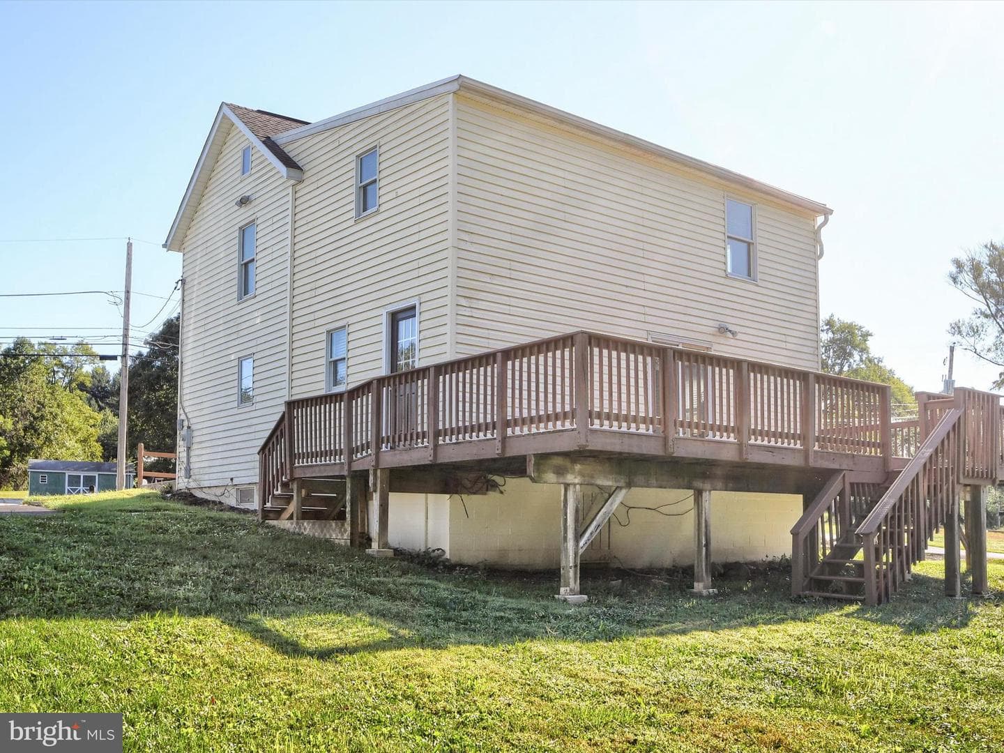 491 N Mill Road photo 32