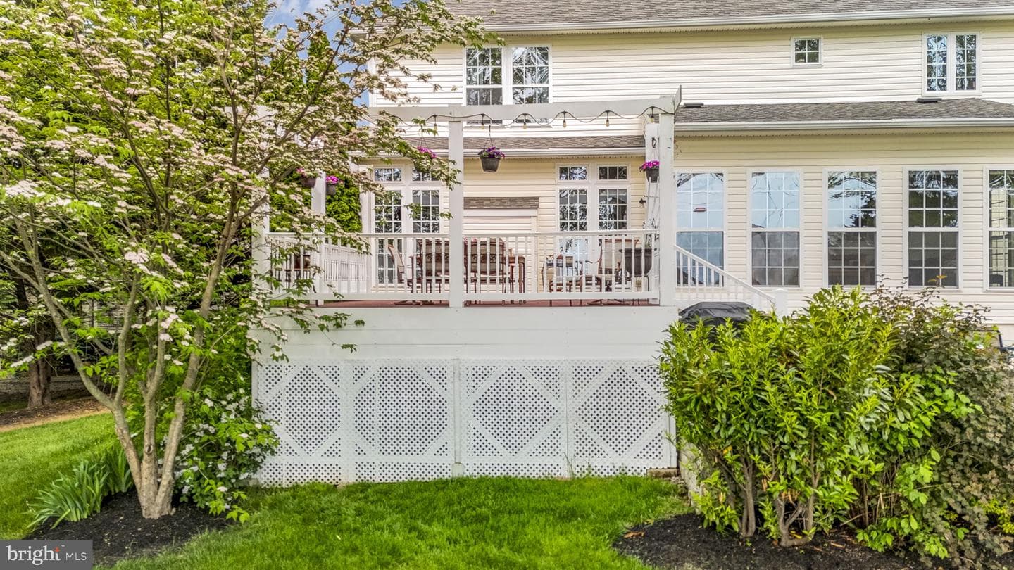 430 Dartmouth Lane photo 31
