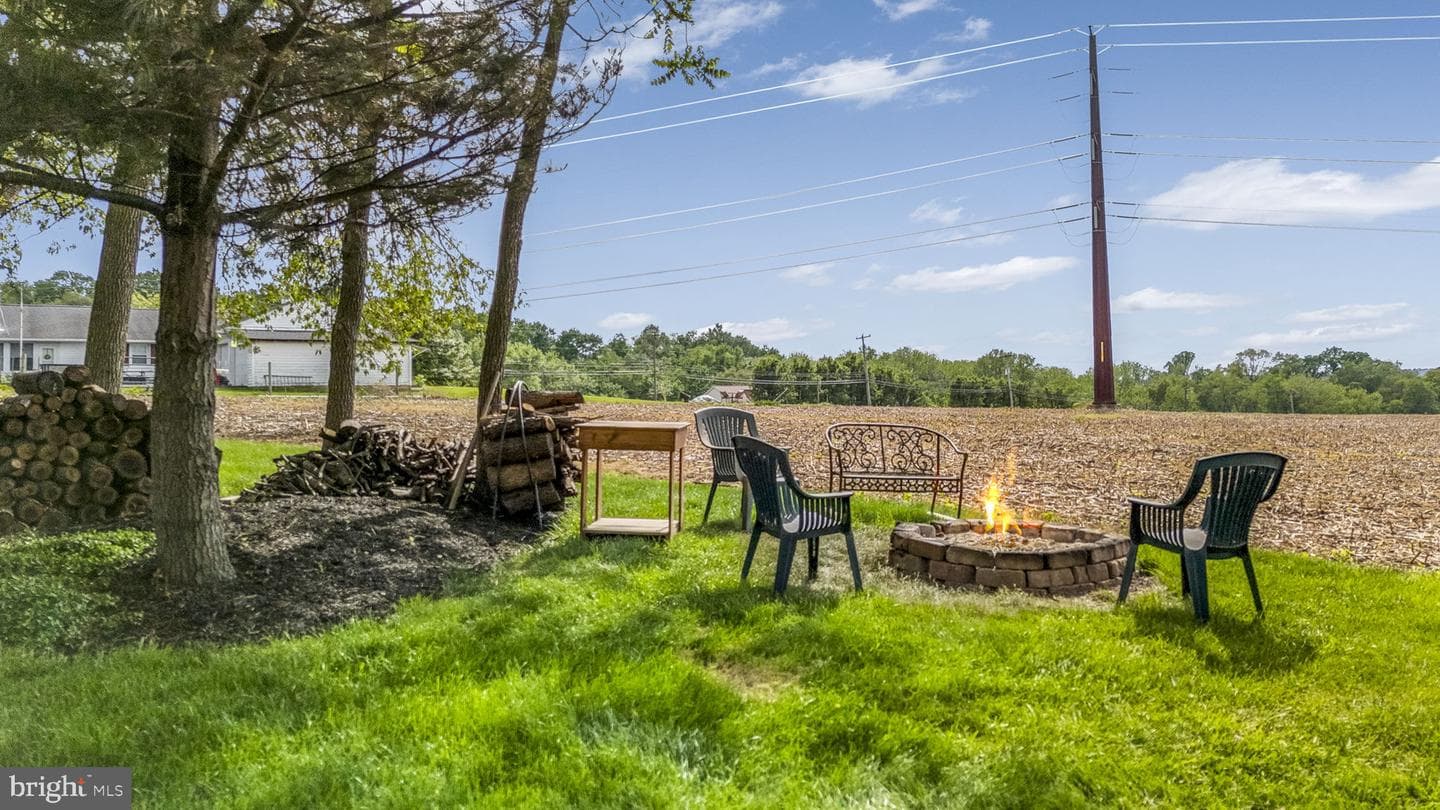 430 Dartmouth Lane photo 35