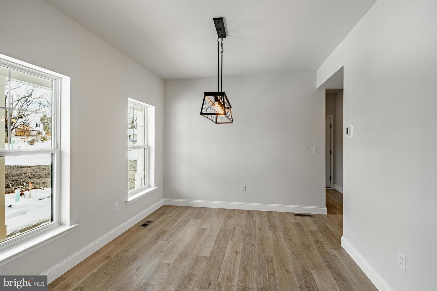 104 Ferry Lane photo 5