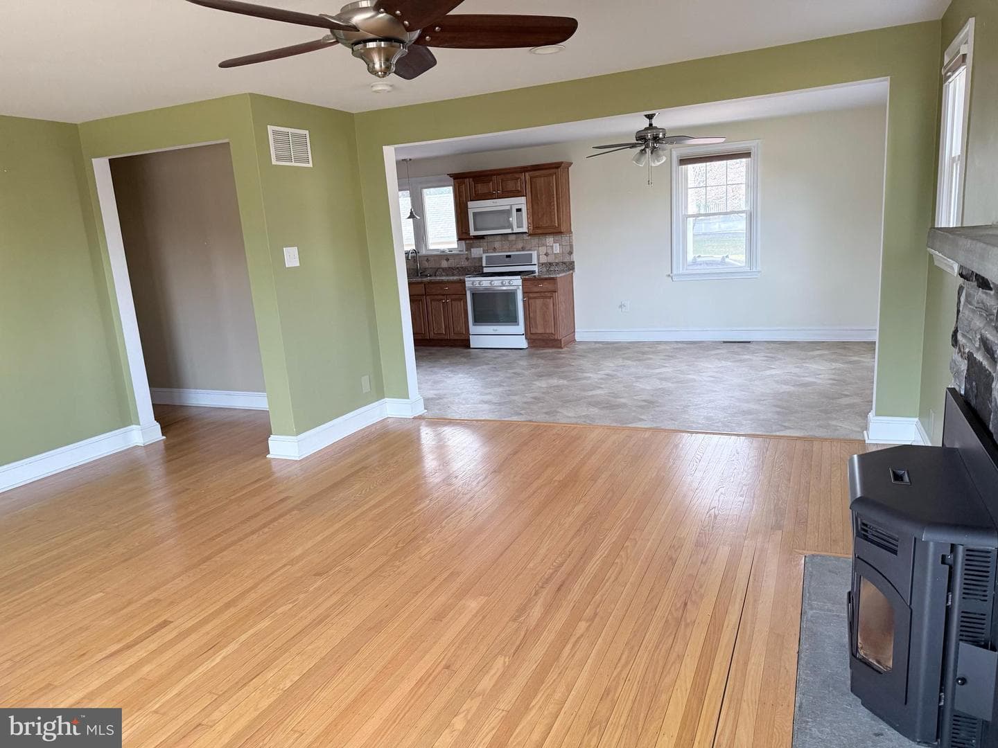 302 S Valley Forge Road photo 14