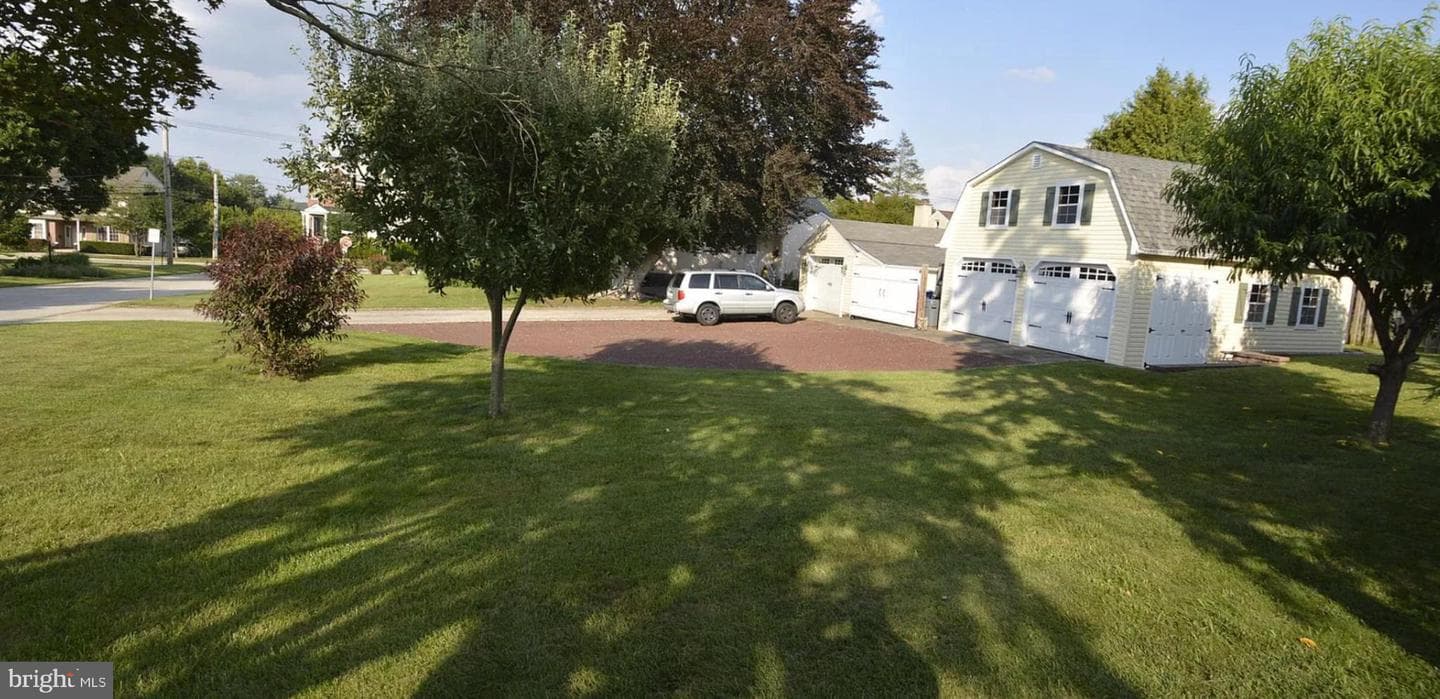 302 S Valley Forge Road photo 6