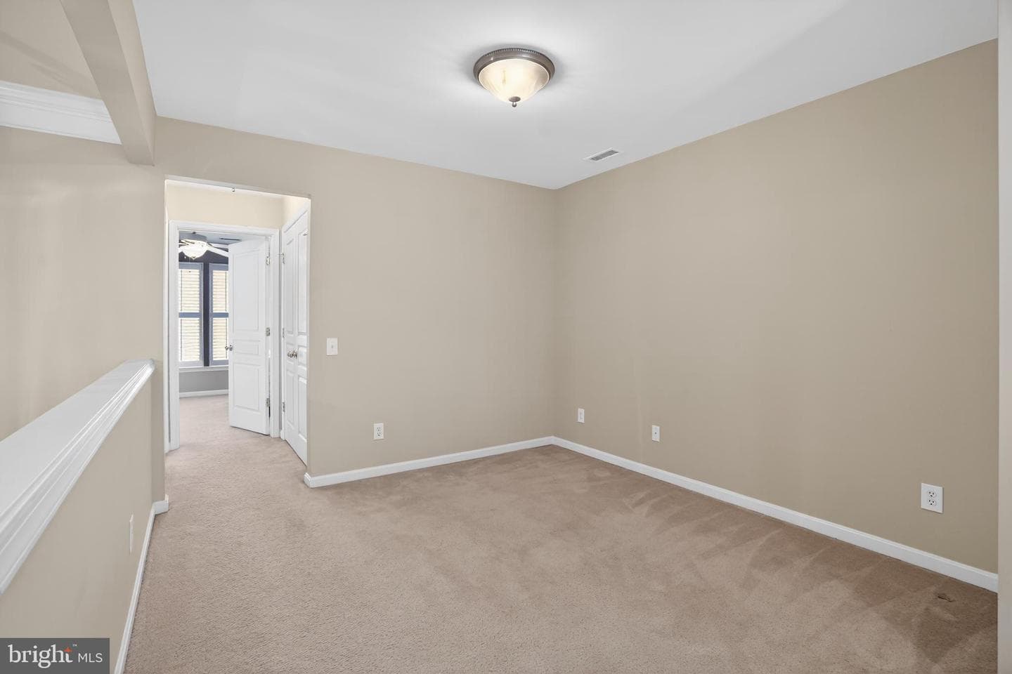 694 Churchill Road photo 30