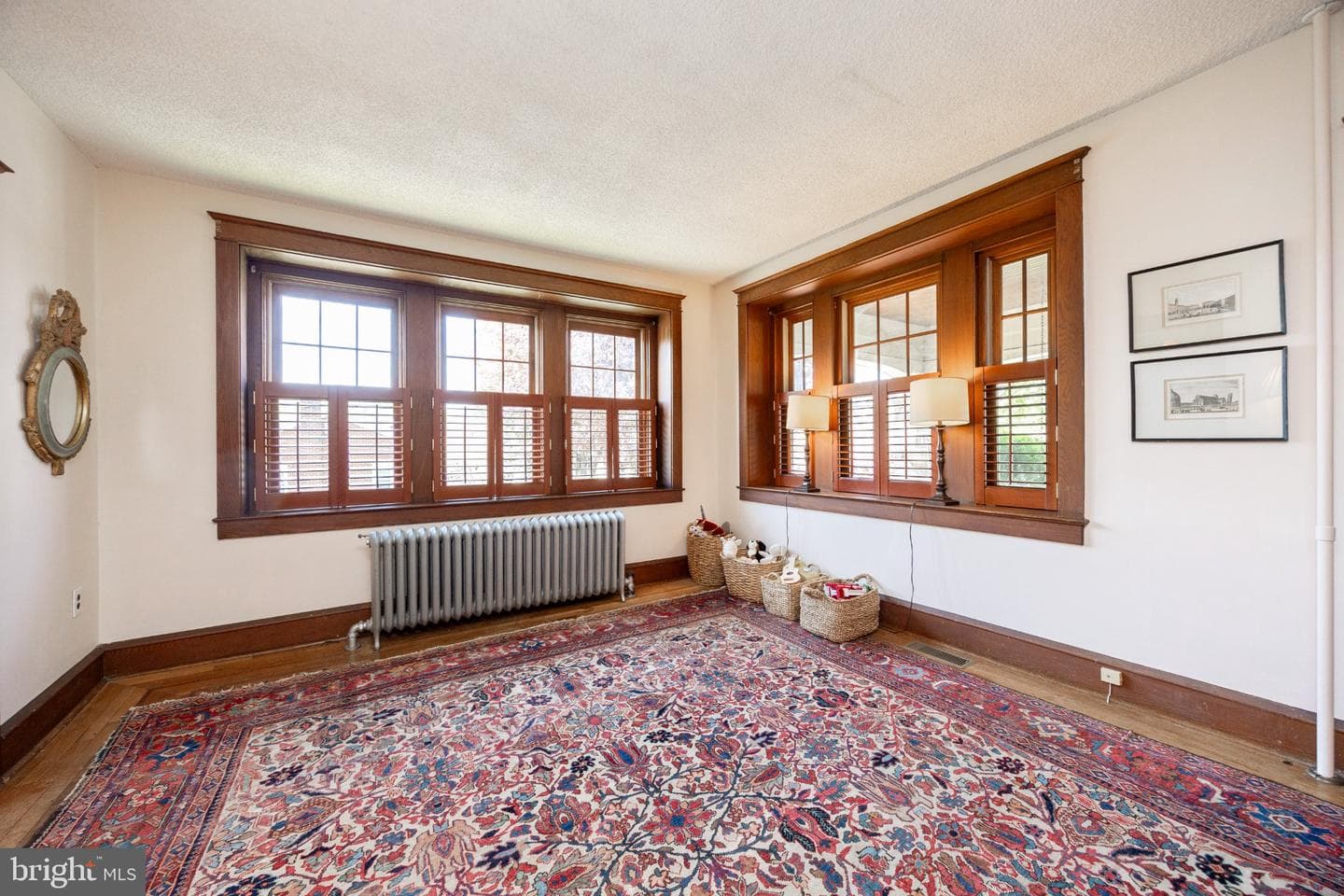 260 W Evergreen Street photo 13