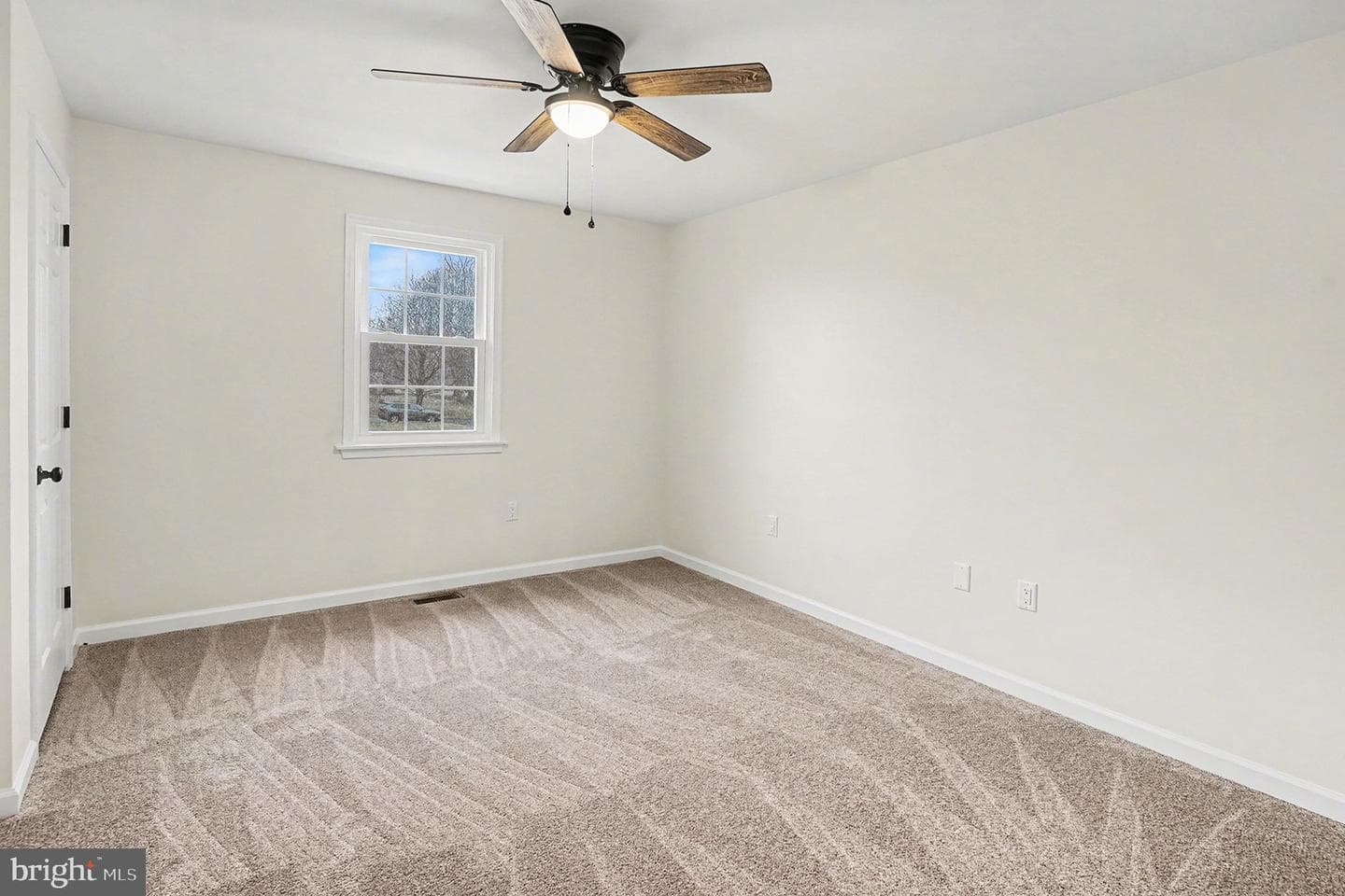 111 Freedom Valley Circle photo 24