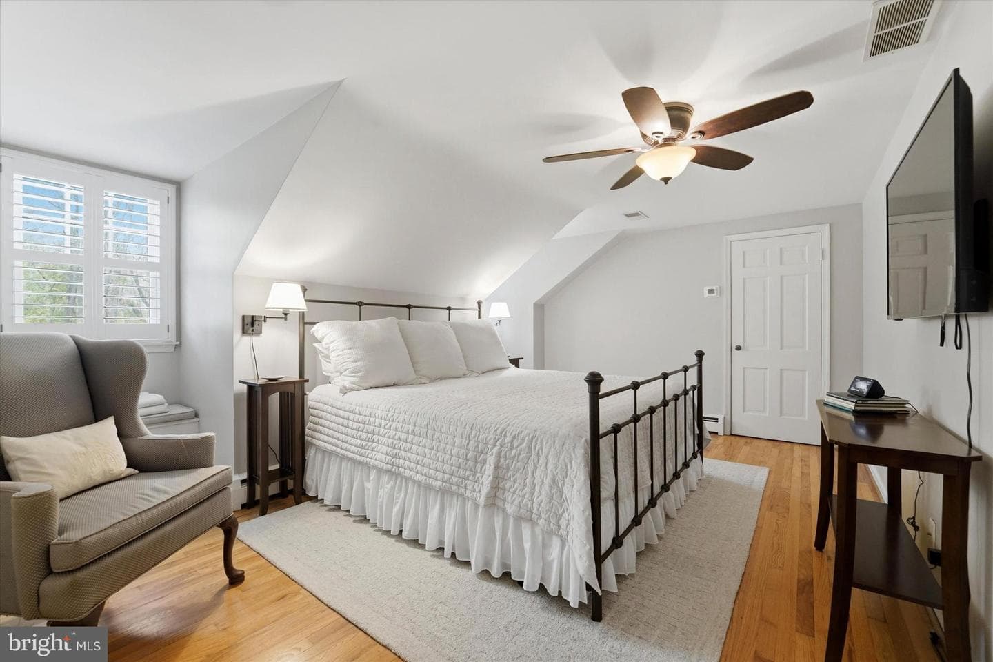 1 Oak Tree Lane photo 35
