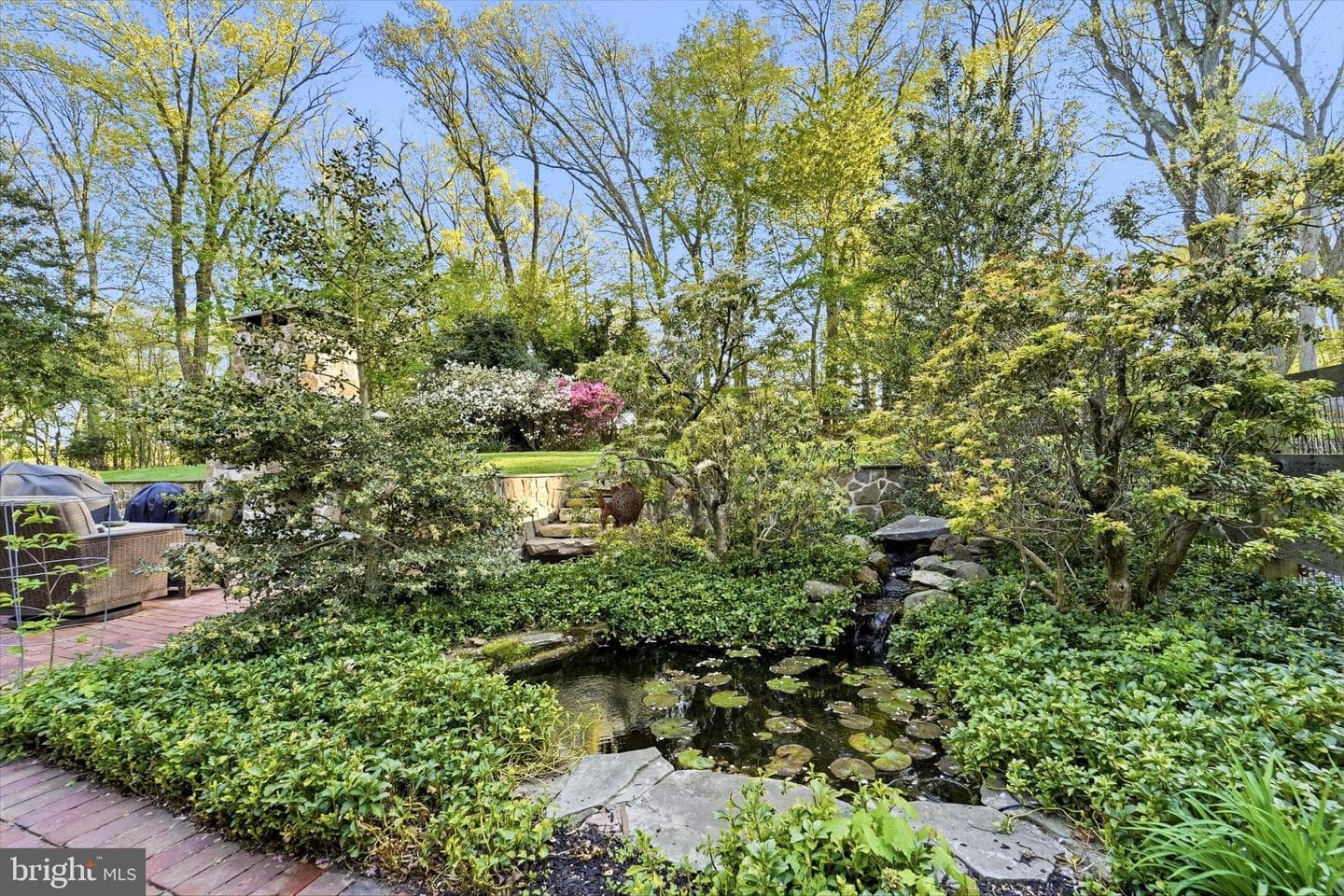 1 Oak Tree Lane photo 6