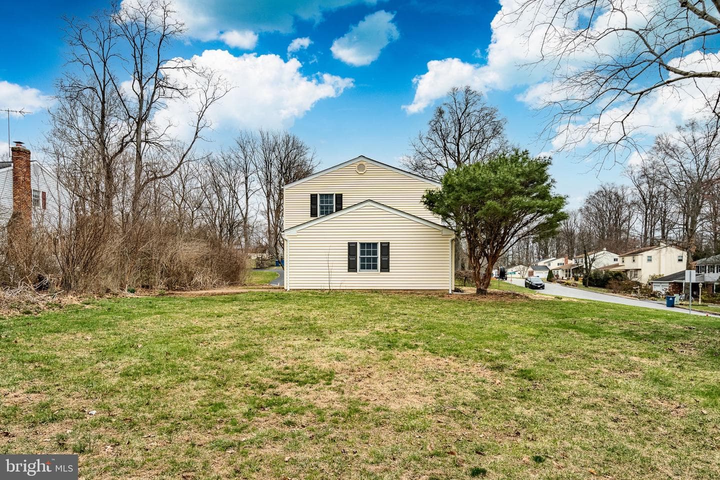 1223 Hawthorne Lane photo 48
