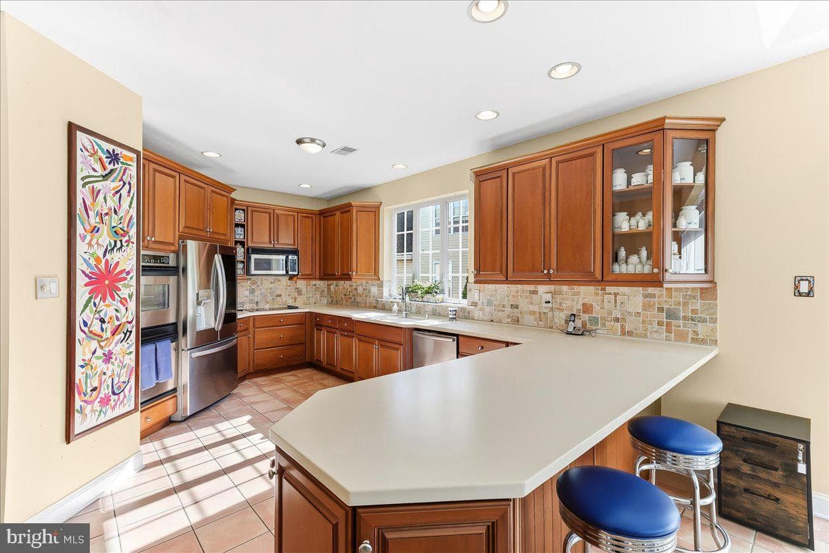 403 Winterberry Drive photo 18