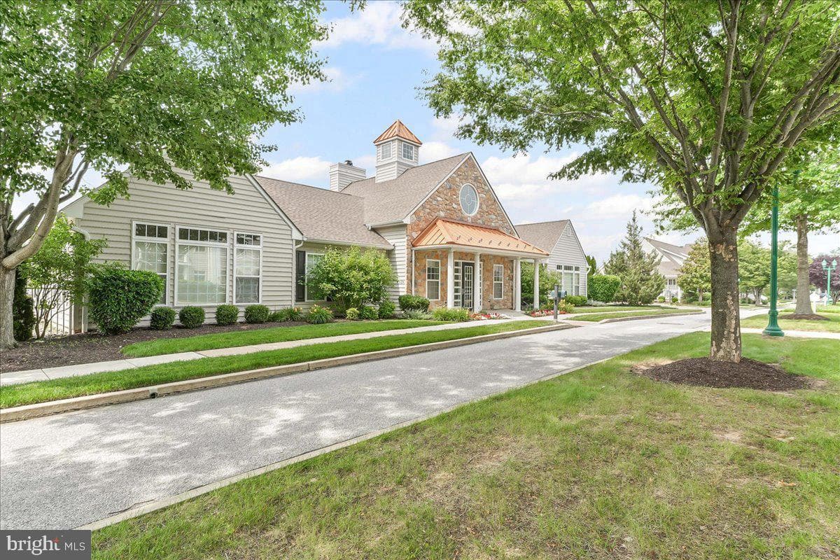 403 Winterberry Drive photo 42