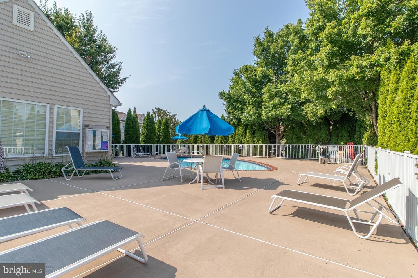 403 Winterberry Drive photo 44