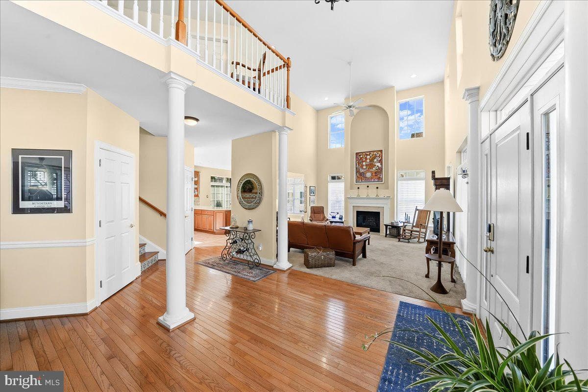 403 Winterberry Drive photo 6