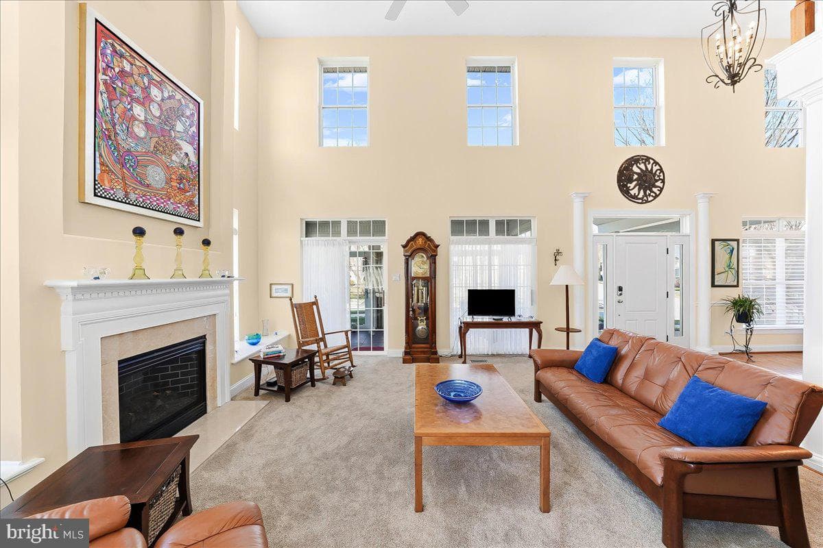 403 Winterberry Drive photo 8