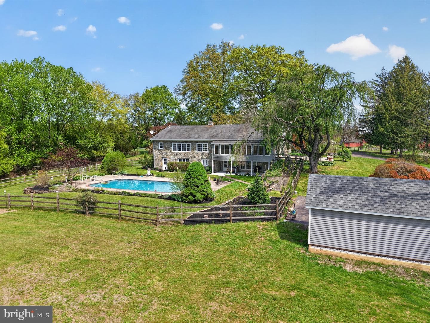 300 Sanatoga Road photo 56