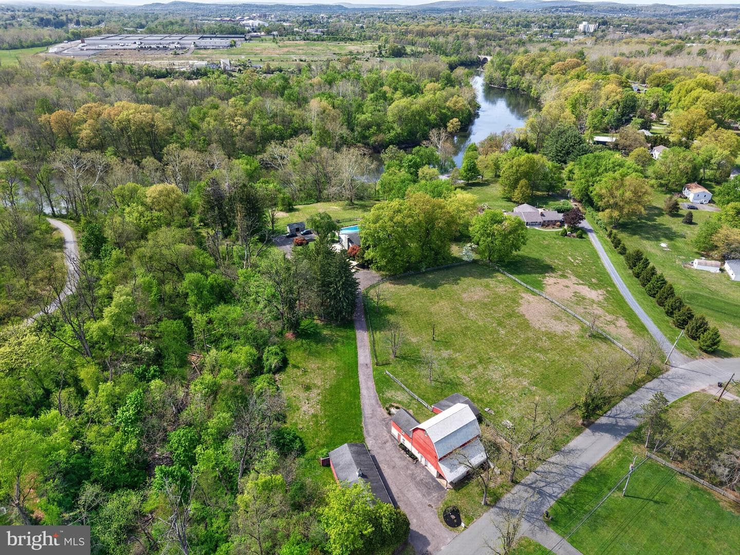 300 Sanatoga Road photo 76